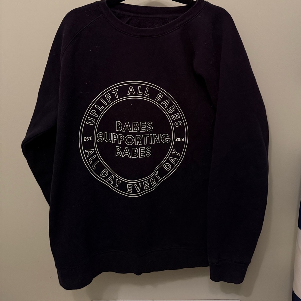 Brunette The Label navy crewneck